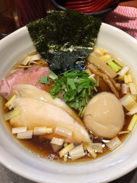 「特製鶏だし醤油RAMEN980円」@RAMEN 火影 produced by 麺処ほん田の写真