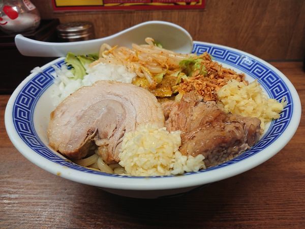 「冷し汁なし」@鬼豚オーガの写真