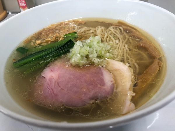 「塩ラーメン」@らぁ麺 すぎ本の写真