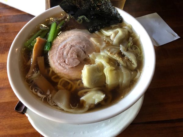 「わんたん麺」@らーめん ひよりの写真