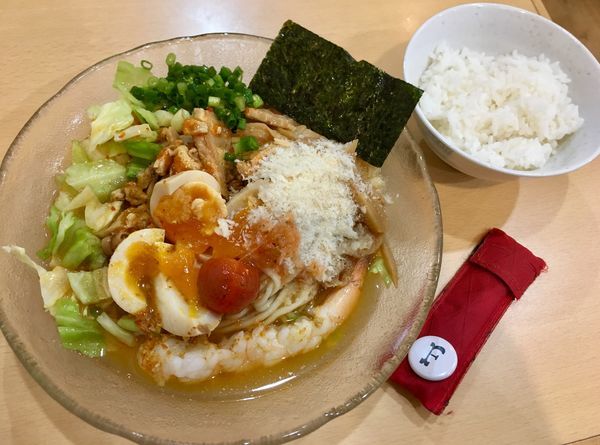 「冷やしかれーそば（並）＋小ライス」@すすり処  奥がわの写真