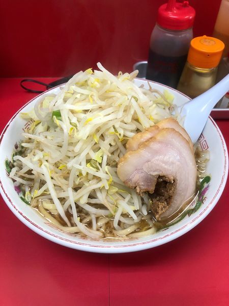 「ラーメン 麺固め 野菜増し増し」@赤ひげラーメンの写真