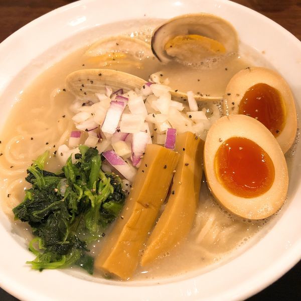 「はまぐり白湯ラーメン ¥1000」@東京Noodle Style エモラーの写真