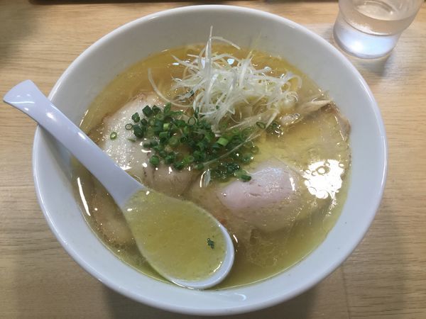 「地鶏塩そば(¥750)」@地鶏中華そば さやまの写真