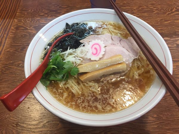 「大盛醤油ラーメン　850円」@拉麺 イチバノナカの写真