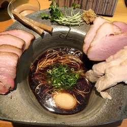 ジンジャーブラ    トッピングチャーシュー、味玉