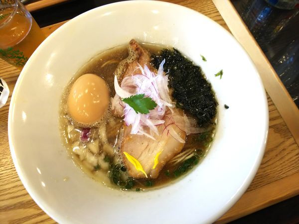 「味玉金煮干しそば　930円」@麺's キッチン RIRIの写真
