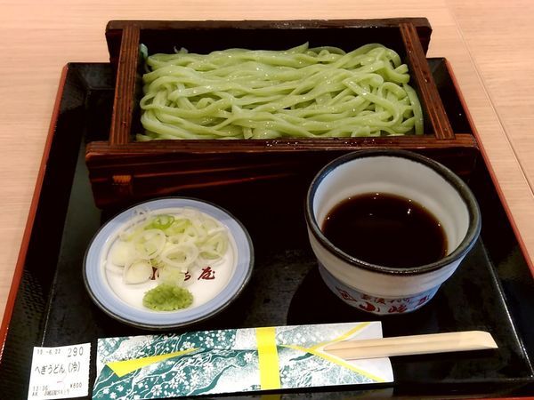 「へぎうどん(冷)800円」@越後へぎそば処 赤城高原SA店の写真