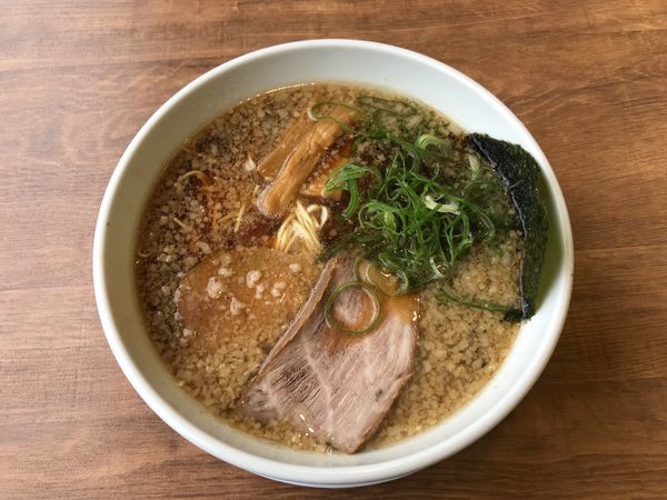 「ラーメン」@背脂醤油ラーメン まる星 開成店の写真