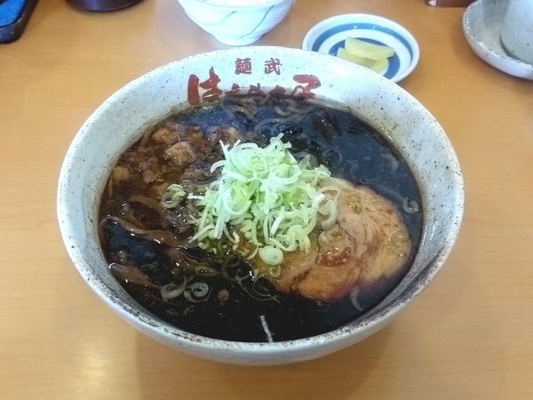 「醤油ラーメン」@麺武 はちまき屋の写真