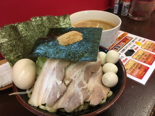 「特製 つけめん 熱盛り」@豚とことんの写真