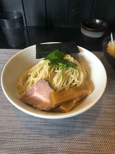 「昆布水の淡麗煮干つけそば1100円」@煮干乱舞 越谷店の写真