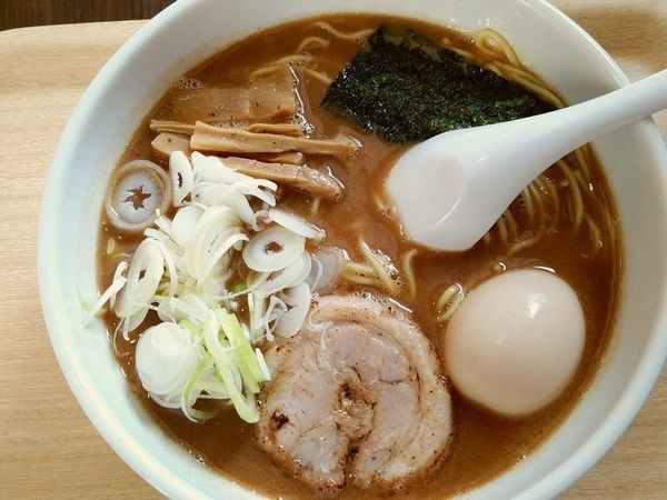 「中華そば＋味玉」@一道麺屋の写真