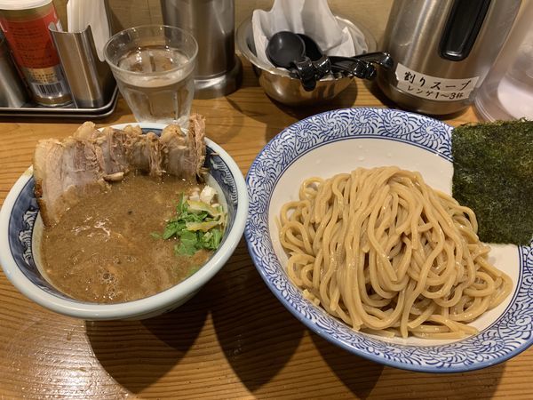 「濃厚肉入りつけ麺」@道玄坂マンモスの写真