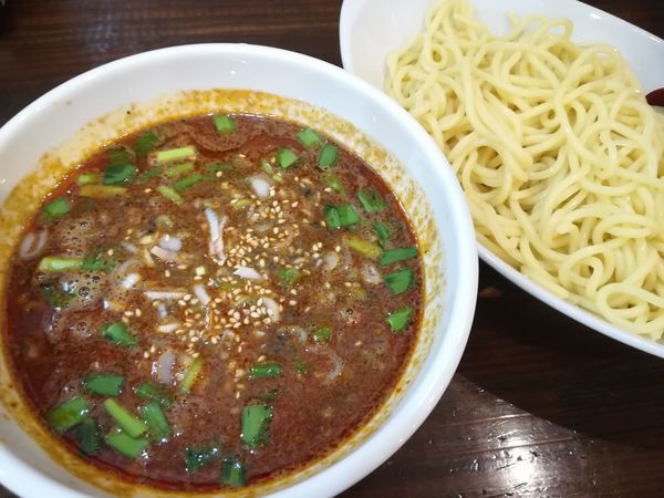 「黒胡麻坦々つけ麺（小吉）」@ラッキー食堂まとや 千曲店の写真