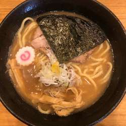豚骨魚介ラーメン