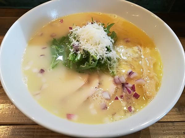 「6/24 チャーシュー鶏白湯麺大盛り1,250円」@Ramen Free Birdsの写真