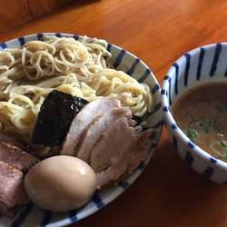 あいもり1100円 特製300円