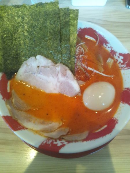 「贅沢赤豚骨ラーメン」@長浜ラーメン 一番軒 富木島店の写真