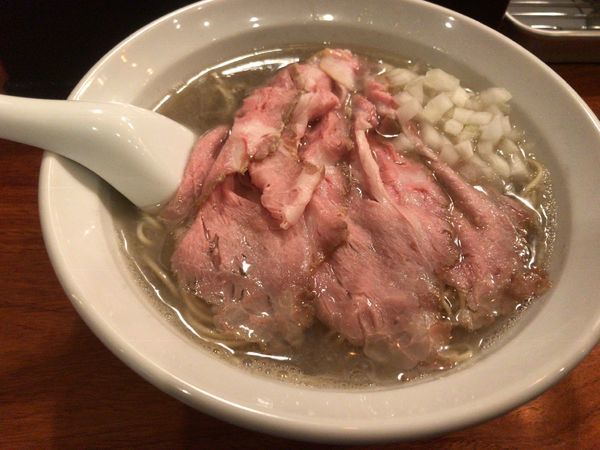「煮干蕎麦850円＋肉増し300円」@麺処 にぼし香 横浜店の写真