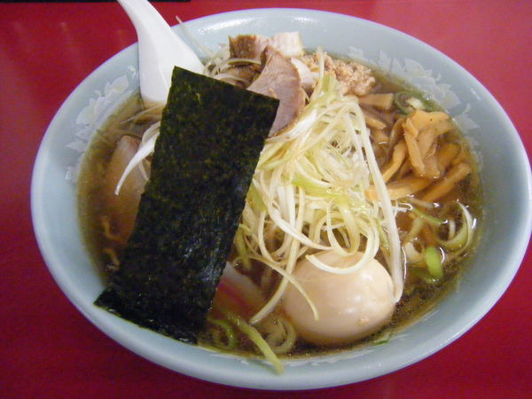 「中華そば（しらがねぎ増）」@中華そば 味六の写真