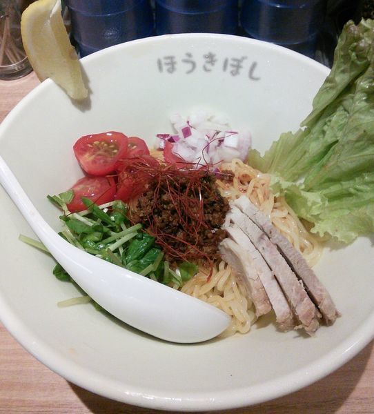 「【期間限定】ピリ辛冷やしまぜ麺　９００円」@ほうきぼし 関内セルテ店の写真