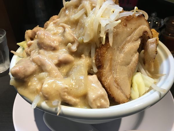 「モツ二郎らーめん」@らーめん 三極志の写真