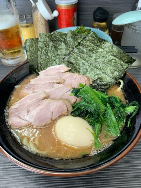 「特製ラーメン 麺カタ 味濃いめ」@桜道家の写真