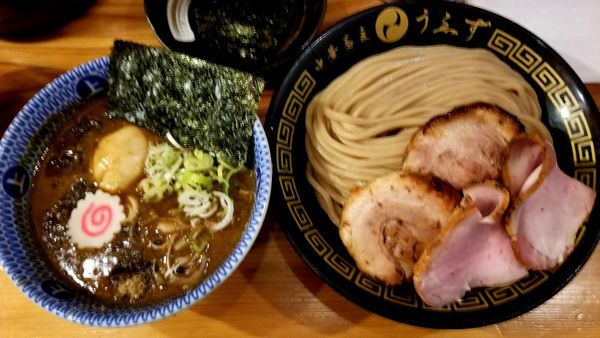 「特製つけ麺(並)+チャーシューご飯」@中華蕎麦うゑずの写真