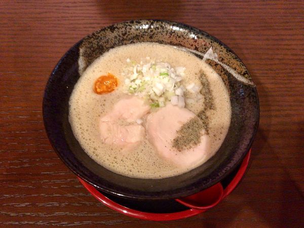 「アワニボラーメン」@アワトロ龍宮の写真