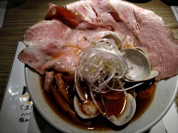 「はまぐりらーめん」@くそオヤジ最後のひとふりの写真