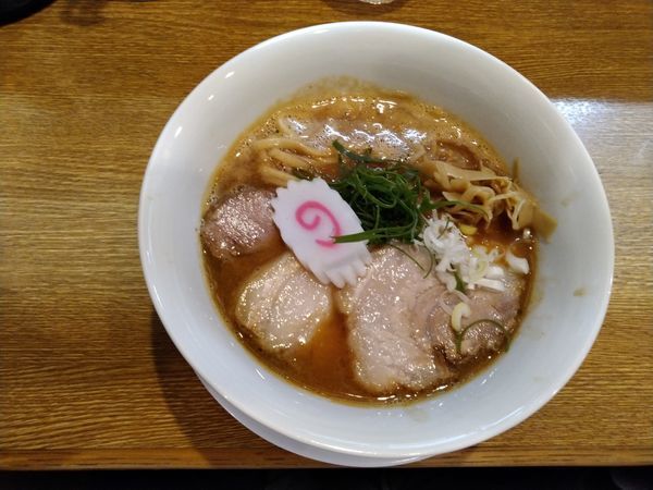 「鶏そばしょうゆパンチ！」@中華そば 桐麺 総本店の写真