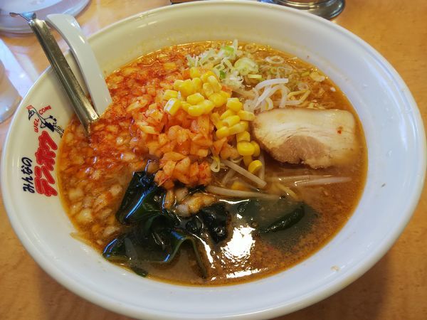「【限定】辛玉ねぎ味噌ラーメン　（麺大盛り）」@テンホウ 松本渚店の写真