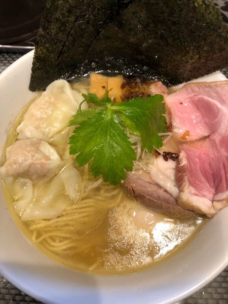 「特製塩 1000円(牛骨、牡蠣入り)」@赤青(MURASAKI)の写真