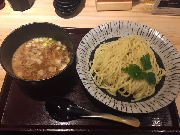 「濃厚牛骨魚介つけ麺」@らーめん専門 Chu-Ru-Riの写真