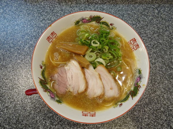 「へんてこしょうゆ(並)」@拉麺 へんてこの写真