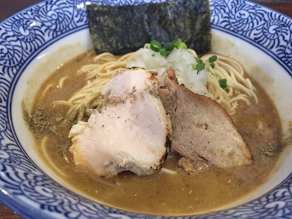 「濃厚煮干し中華そば」@煮干し中華蕎麦 山崎の写真