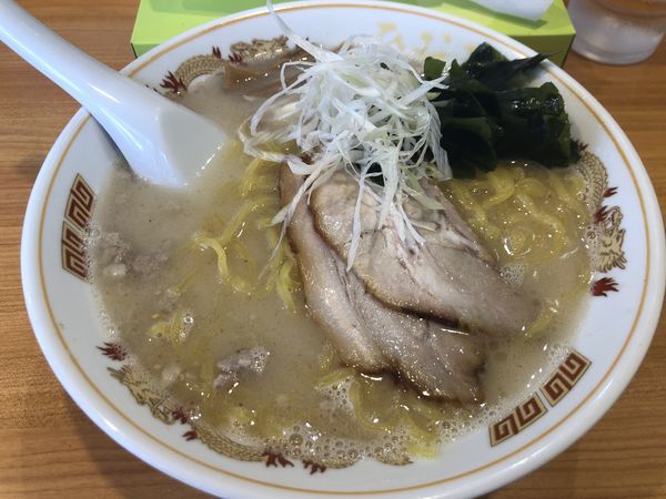 「函館塩らぁ麺（大盛）」@北海道らーめん ひむろ 大宮店の写真