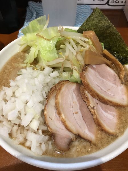 「背脂煮干しラーメン」@麺処いろ葉の写真