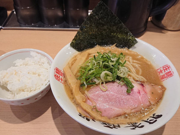 「らぁ麺（並）」@麺屋 庄太 赤坂店の写真