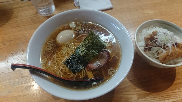 「支那そば醤油+味玉+豚角煮ご飯」@支那そば なかじまの写真