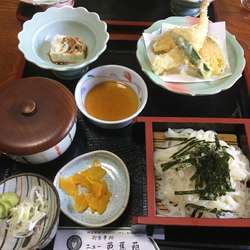 ニュー芭蕉庵の画像