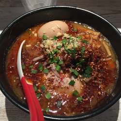 辛痺ラーメン　５辛