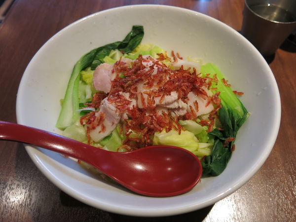 「桜えびと春キャベツの塩まぜそば：900円」@麺屋 翔 品川店の写真