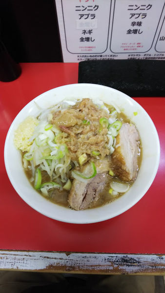 「ラーメン　ニンニク　アブラ　ネギ　豚マシ」@ラーメン一心の写真