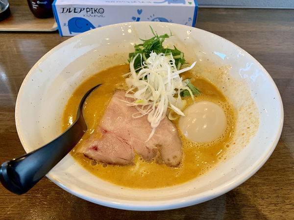 「辛白湯 塩…880円」@ラーメン翼の写真