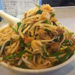 ベトコンラーメン野菜増量