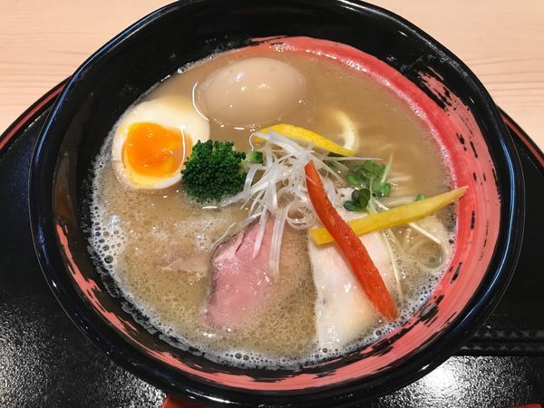 「特製鶏白湯そば 醤油 ¥880」@麺匠 極の写真