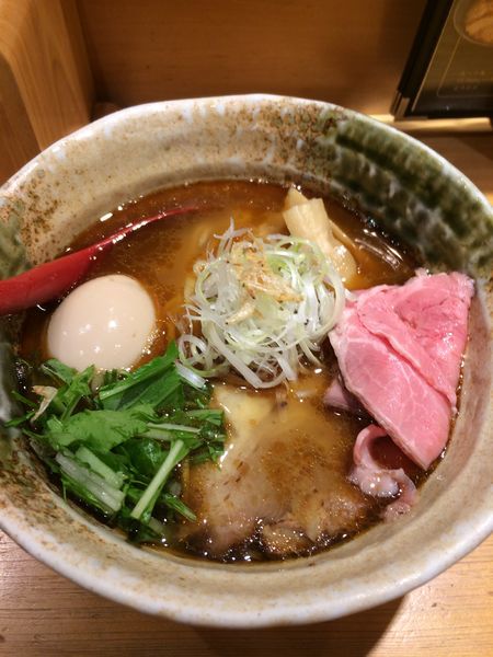 「味玉入り焼きあご塩らー麺920円」@焼きあご塩らー麺 たかはし 上野店の写真