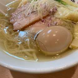 特製らぁめん塩980円